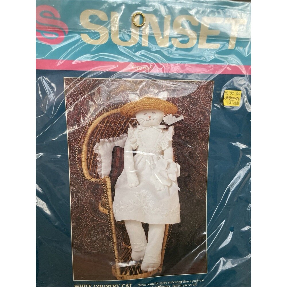 Sunset Crewel Vintage 1991 White Country Cat Embroidery Kit 11064
